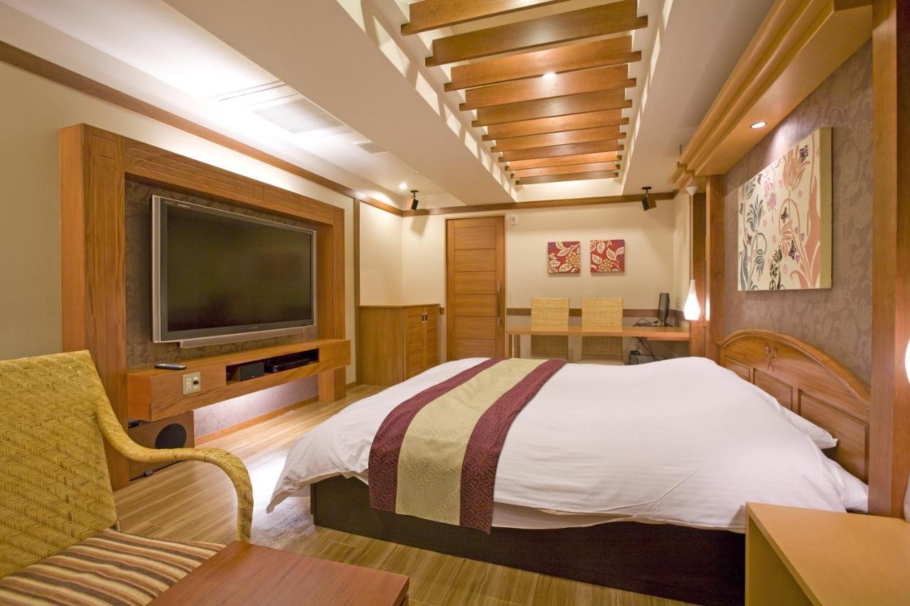 Hotel Bintang Pari Resort (Adults Only) Kobe Exterior foto